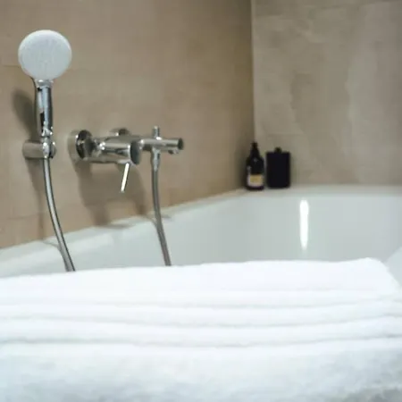 Seeblick & Terrasse! Moderne 96qm 아파트