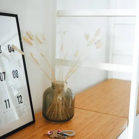 Seeblick & Terrasse! Moderne 96qm Apartamento Grossraeschen